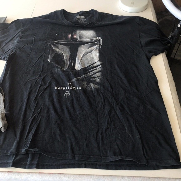 Star Wars T Shirt The Mandelorian Mens 2XL Pre-Owned Gray - Picture 5 of 9